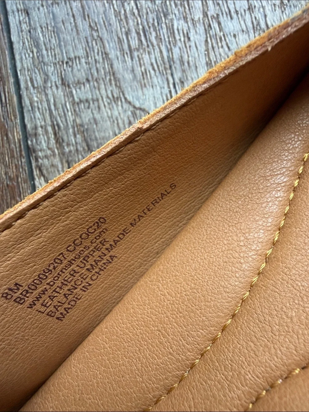 Born Leather flats size 8
